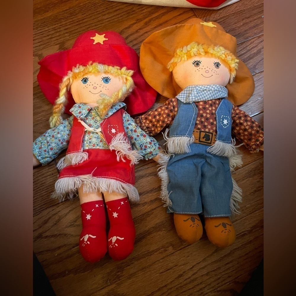 1981 Knickerbocker Cowpokes Dolls Set Of 2